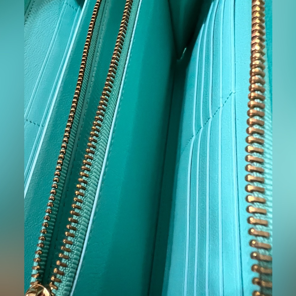 Tiffany & Co. XL leather zipper wallet - Picture 7 of 15